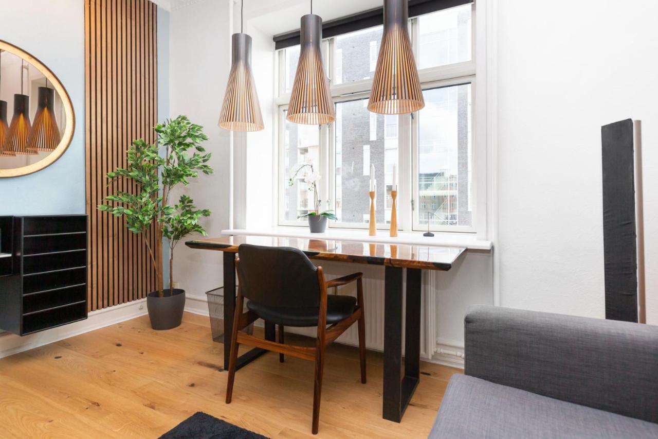 올보르 5 Min Fra Banegarden - Plads Til 4-Personer 아파트 외부 사진