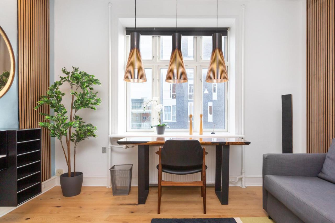 올보르 5 Min Fra Banegarden - Plads Til 4-Personer 아파트 외부 사진